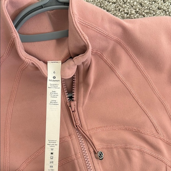 Women's Pink Jacket - Picture 2 of 4